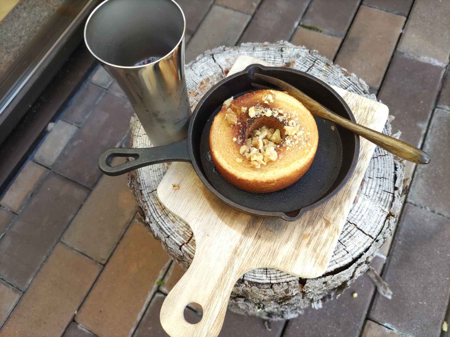 風里で到着時に楽しんだ焼きバームクーヘン